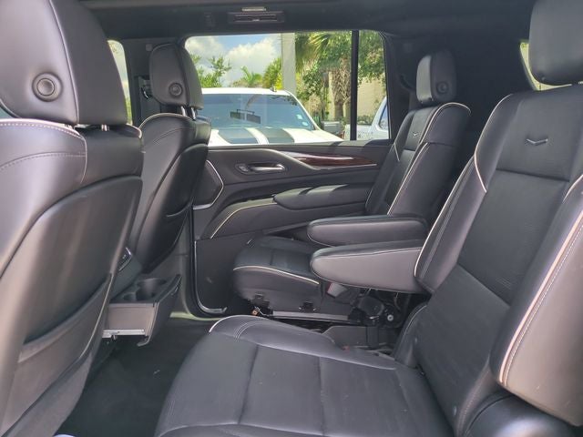 2022 Cadillac Escalade ESV Premium